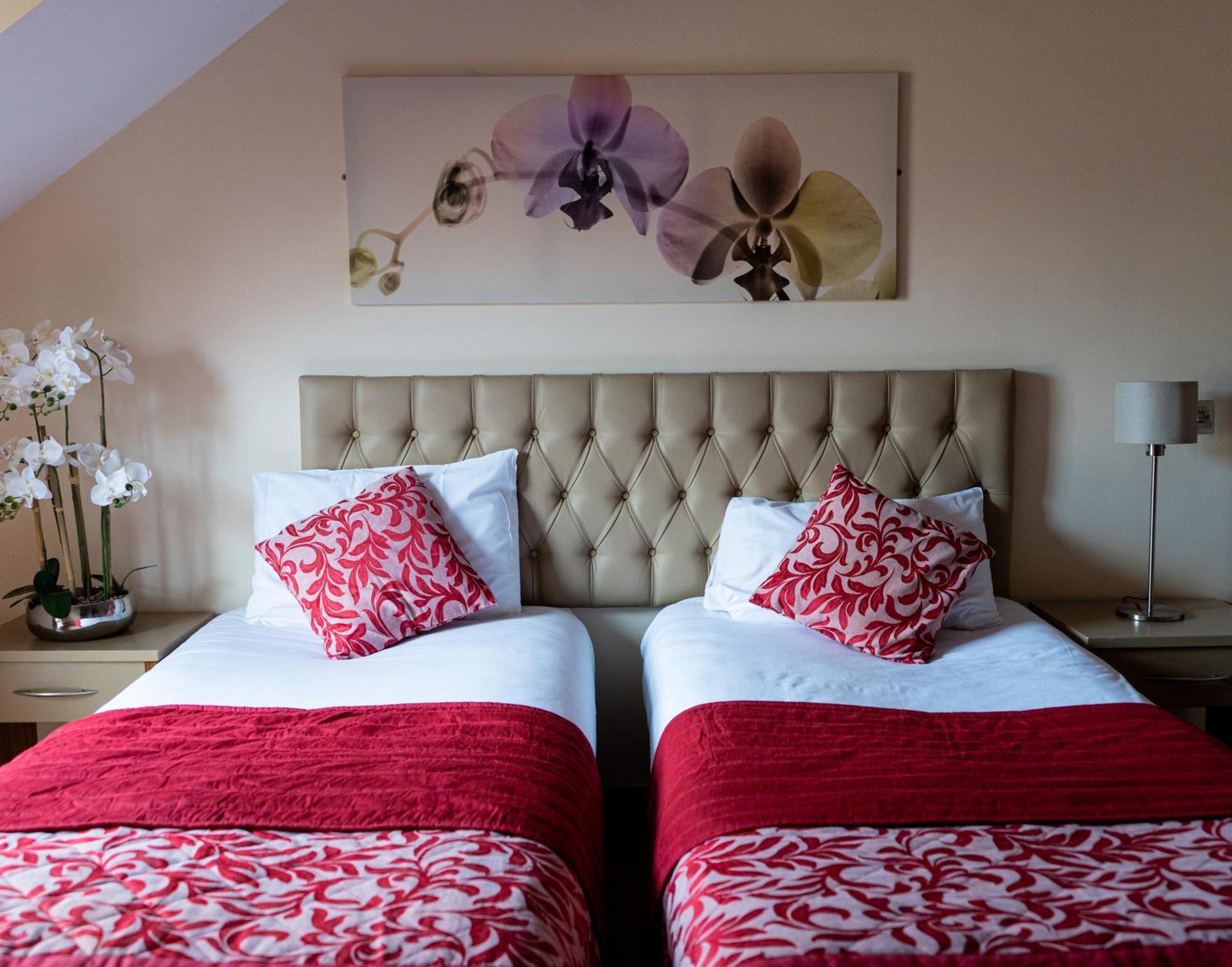 Brogans Bar & Hotel 3* Trim